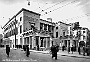 Padova Caffè Pedrocchi con giornali,1955. (Adriano Danieli)